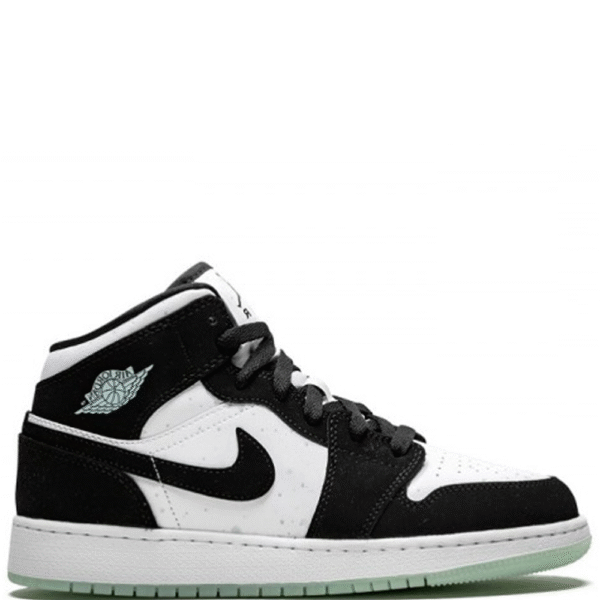 Air Jordan Retro Mid Glow In Dark Panda