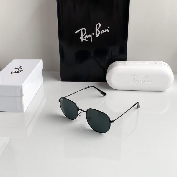 Rayban full black hexa 3548