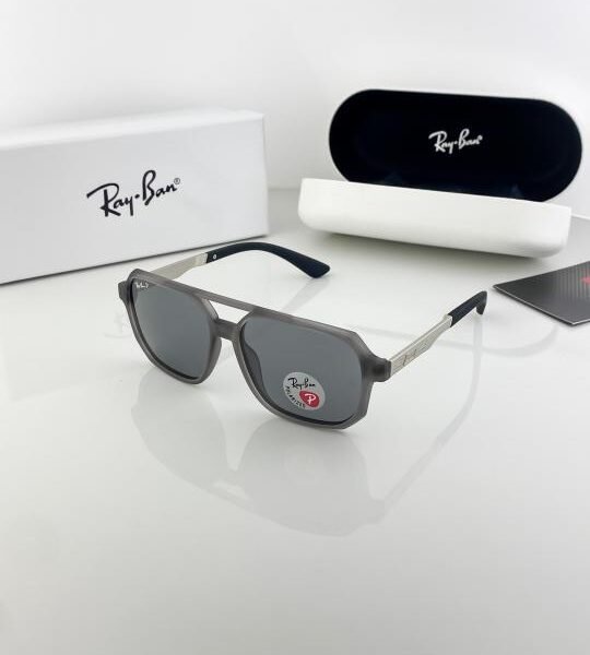 RAYBAN GREY BLACK 4605